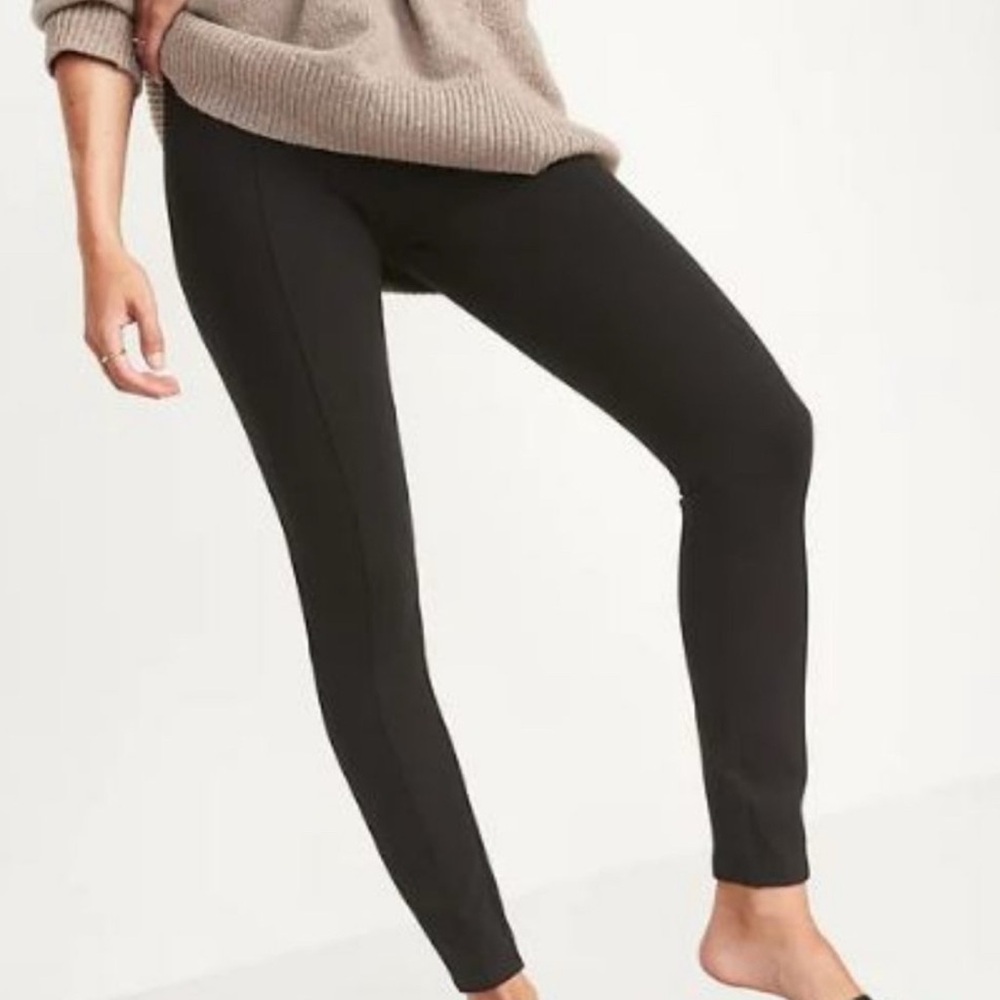 Old Navy Stevie Pleated Pull On Built In Sculpt Black Leggings Size Med